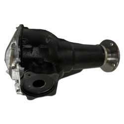 PAJERO V68W / V78W / V88W / V98W (5F A/T) FRONT DIFF CARRIER ASSY 3.917